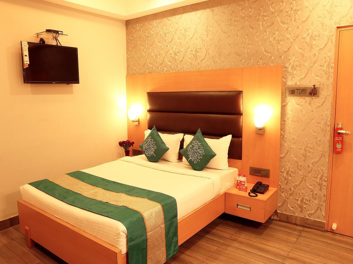 Hotel Oyo 3363 Near Sarat Bose Road Calcuta Exterior foto