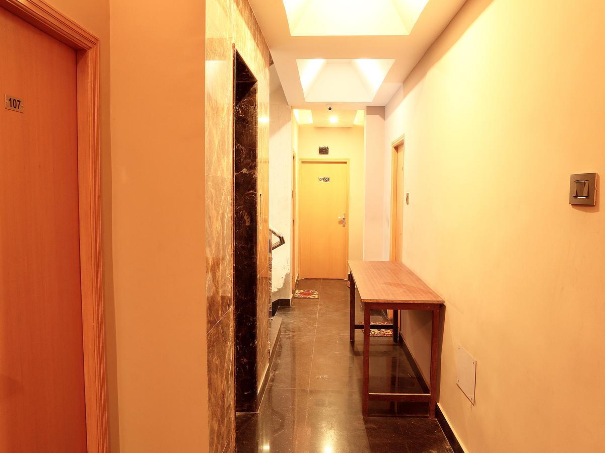 Hotel Oyo 3363 Near Sarat Bose Road Calcuta Exterior foto