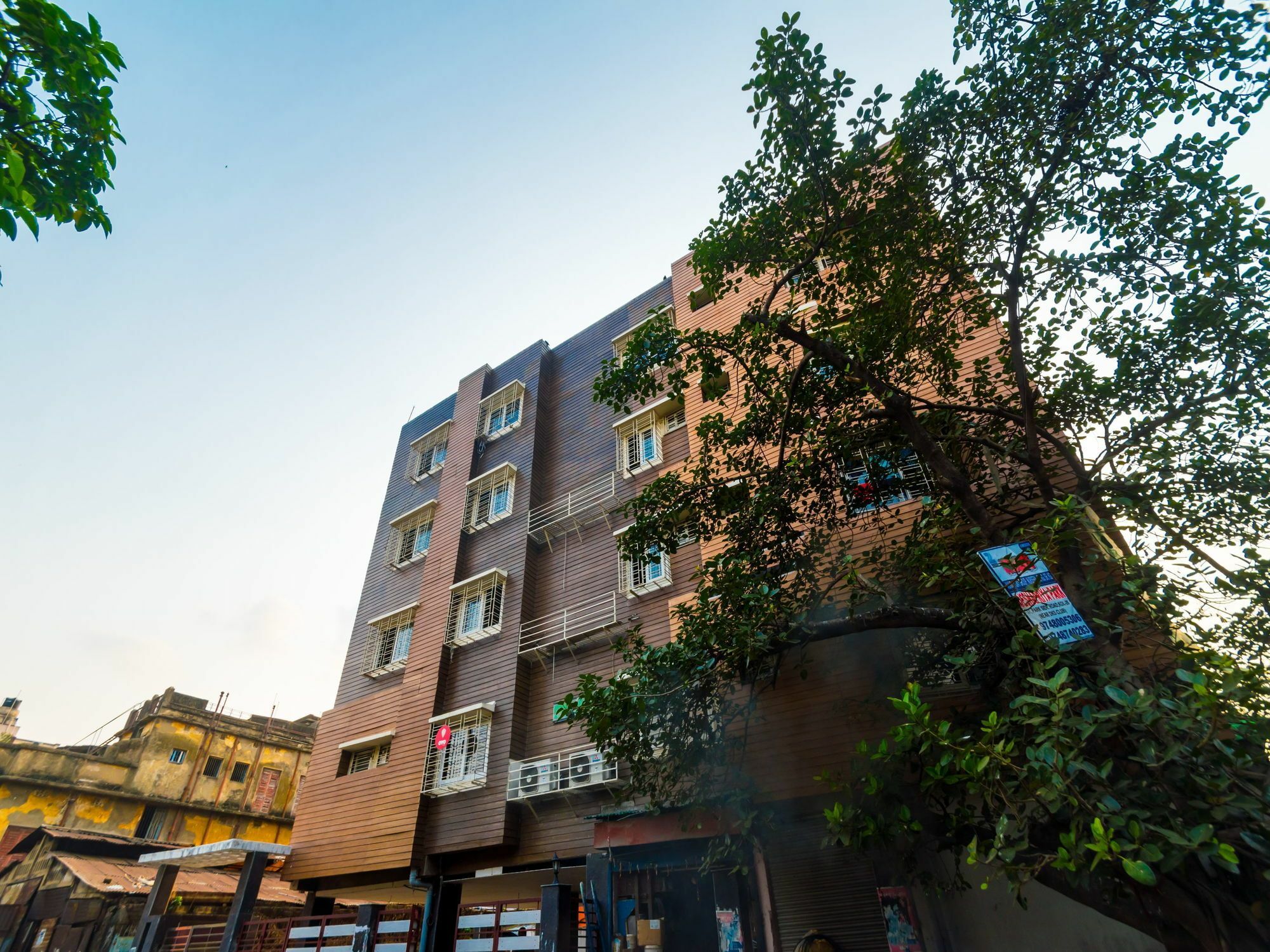 Hotel Oyo 3363 Near Sarat Bose Road Calcuta Exterior foto